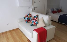 Charming Studio In Mouraria